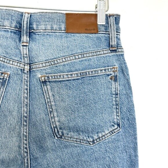 Madewell The Perfect Vintage Jean in Ainsworth Wash 27 - Picture 4 of 10